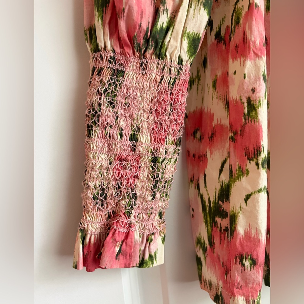 Tuckernuck Haskell Collared Blouse in Blush floral with fabric covered buttons - Picture 6 of 8
